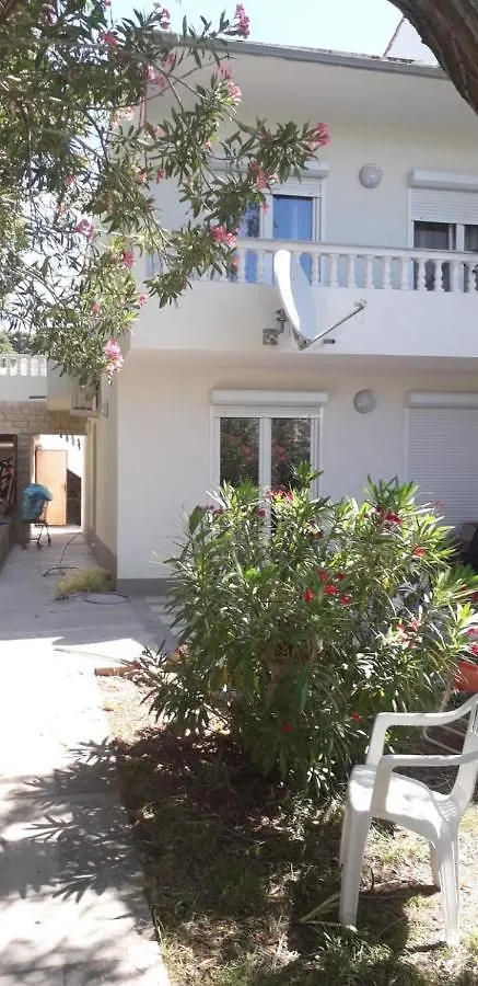 Apartment Ileana Banjol